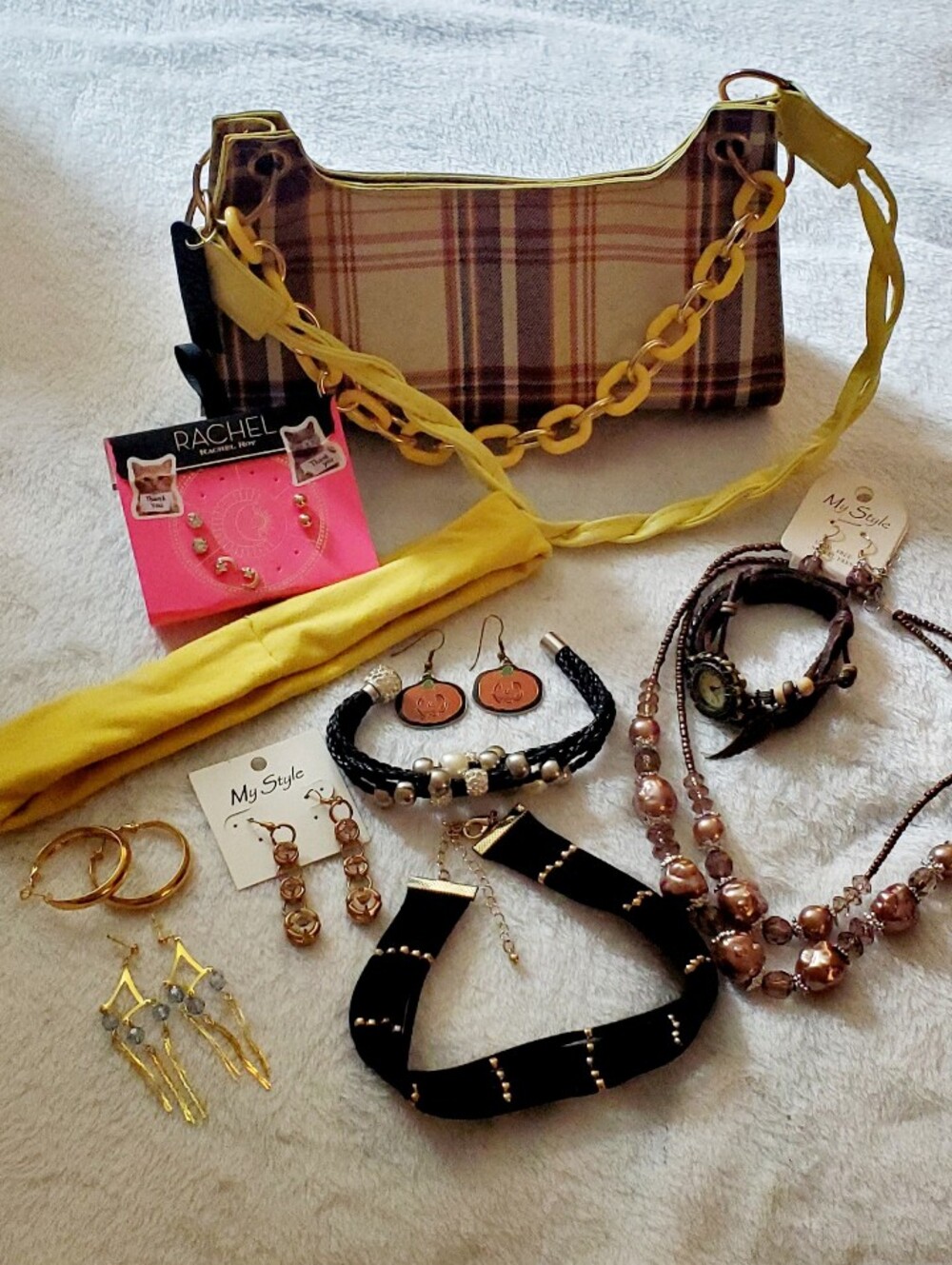 Yellow Plaid Shoulder Bag with Chain Strap FULL of Fashion Jewelry.